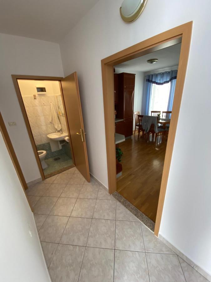 Shadi Apartment Koper Luaran gambar